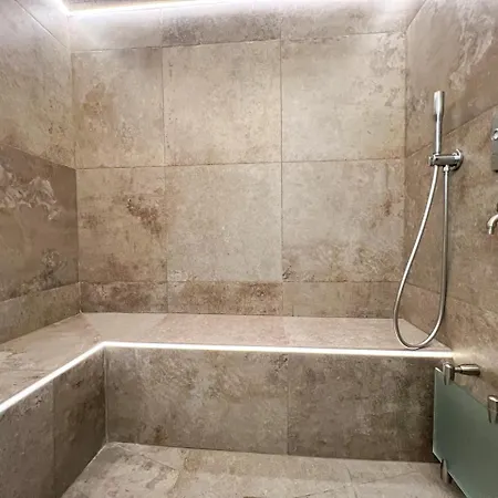 Le Switch Souplex Avec Hammam Privatif Apartment