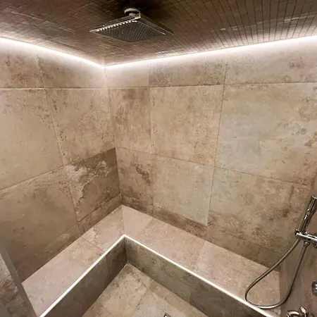 Le Switch Souplex Avec Hammam Privatif Apartment